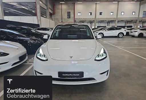 Gebraucht Tesla Model Y 273 kW (372 PS) 2023 Weiß SUV