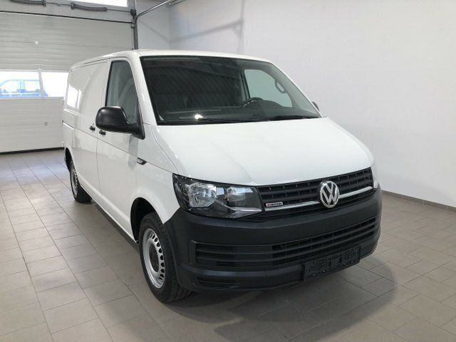 Gebraucht VW T6 150 PS (110 kW) 2017 Candy weiss Van
