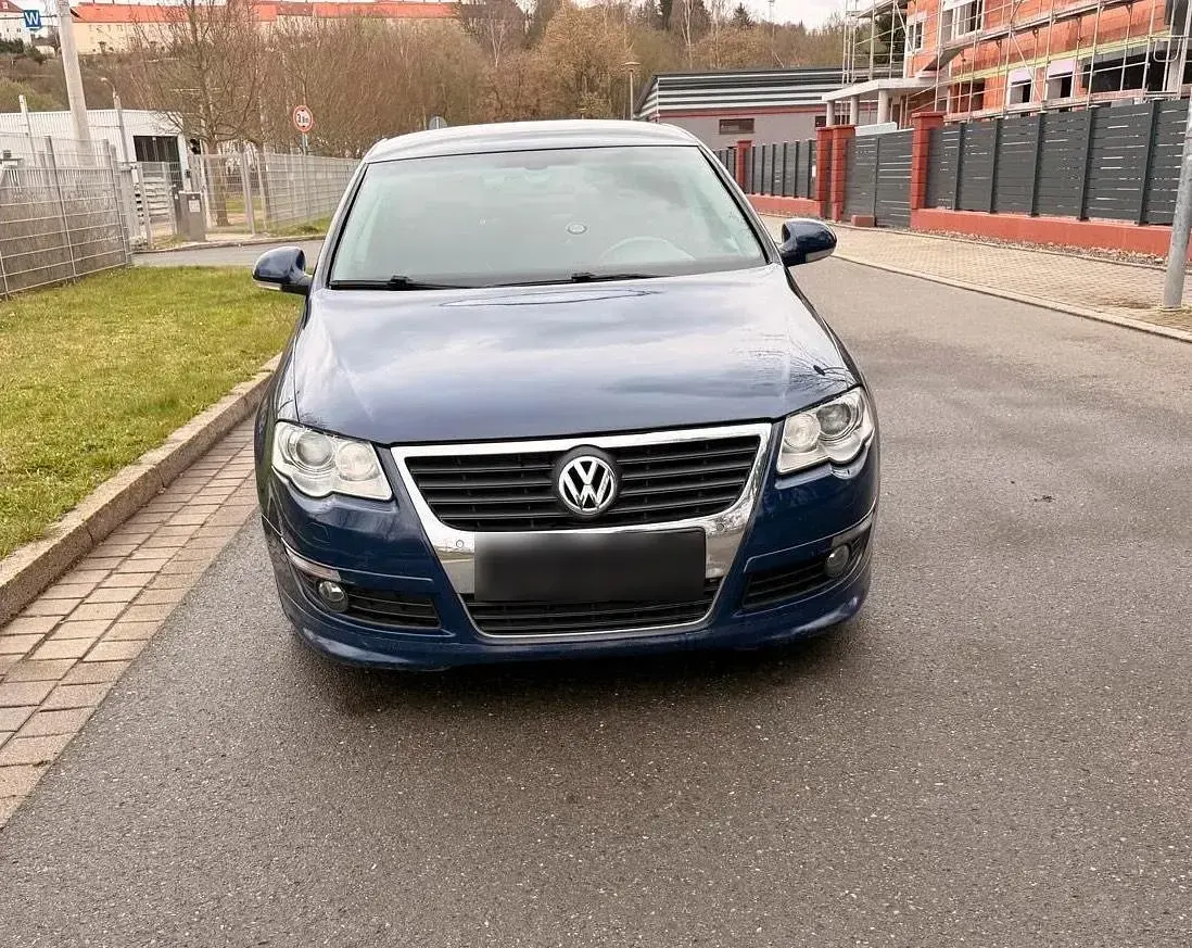 Second-hand VW Passat 140 CP (102 kW) 2006 Verde Berlinǎ