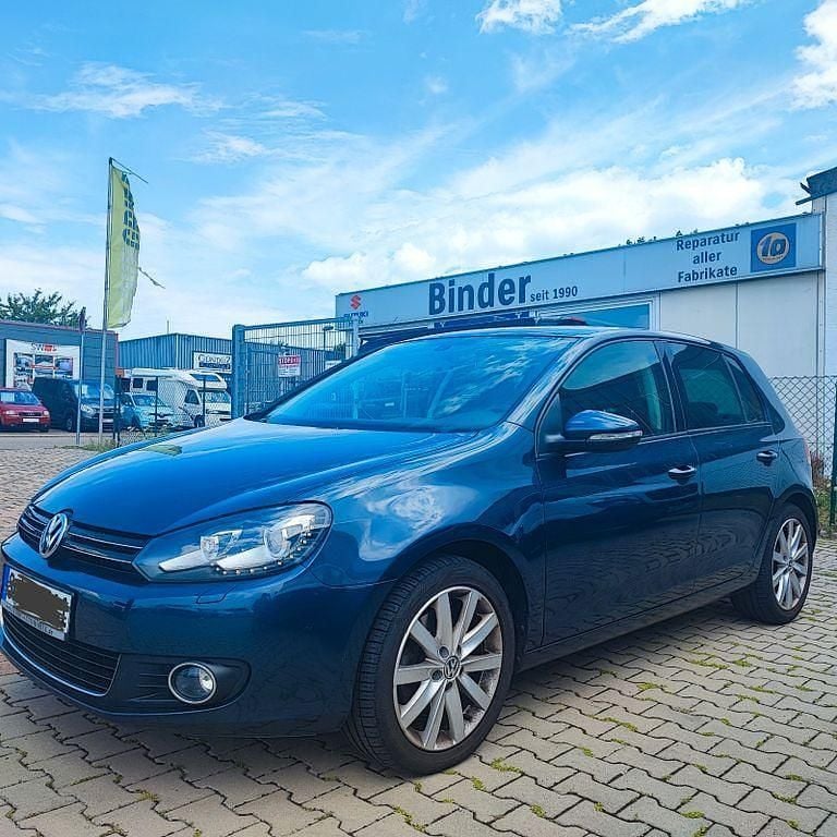 Blau Gebraucht 2011 VW Golf VI Highline Limousine | 6.800 € (Guter Preis) - Bild 1/4