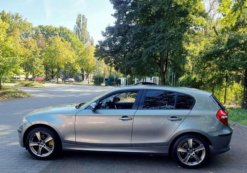 Gebraucht 2010 BMW 118 Sport Line Kleinwagen | 4.500 € (Etwas zu teuer) - Bild 1/4