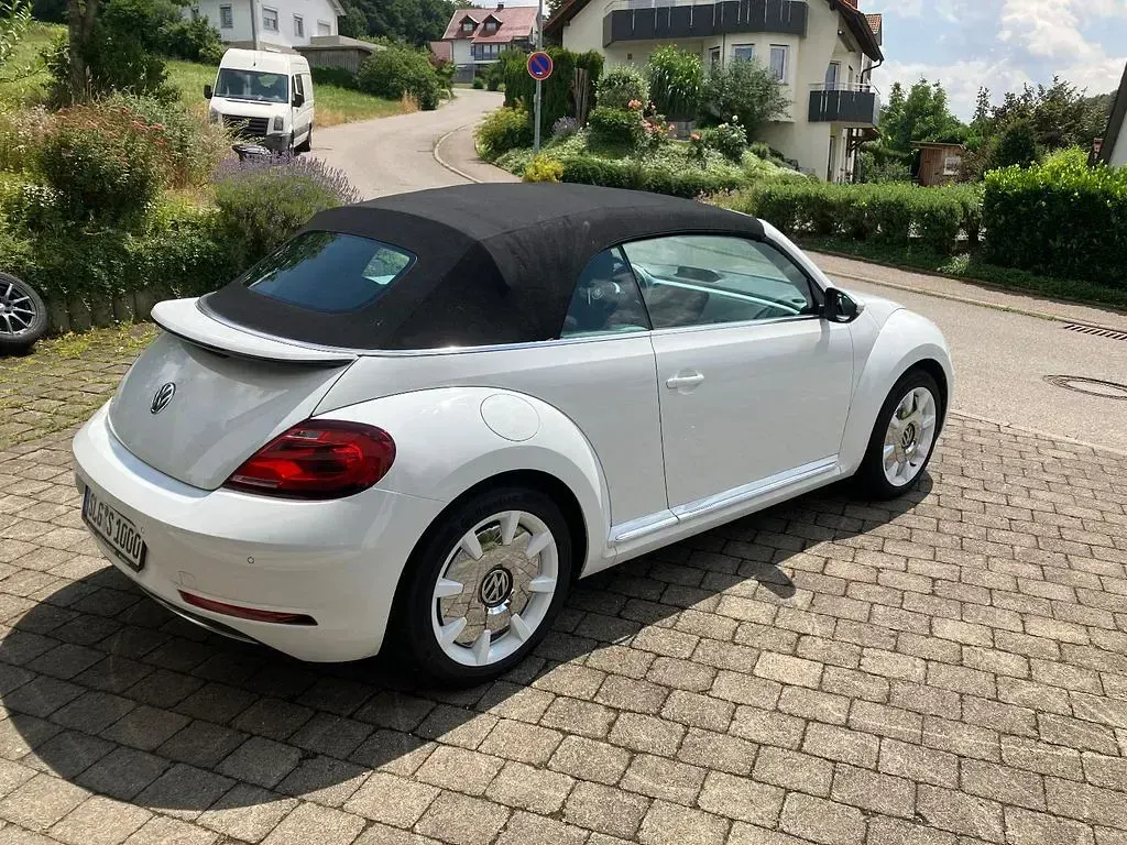 Gebraucht VW Beetle 150 PS (110 kW) 2018 Weiß Kleinwagen