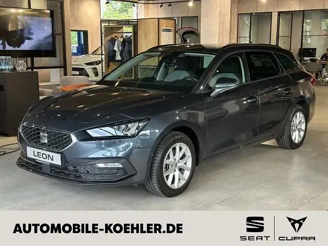 Magnetic grau metallic Gebraucht 2024 Seat Leon Style Kombi | 21.990 € (Guter Preis) - Bild 1/4