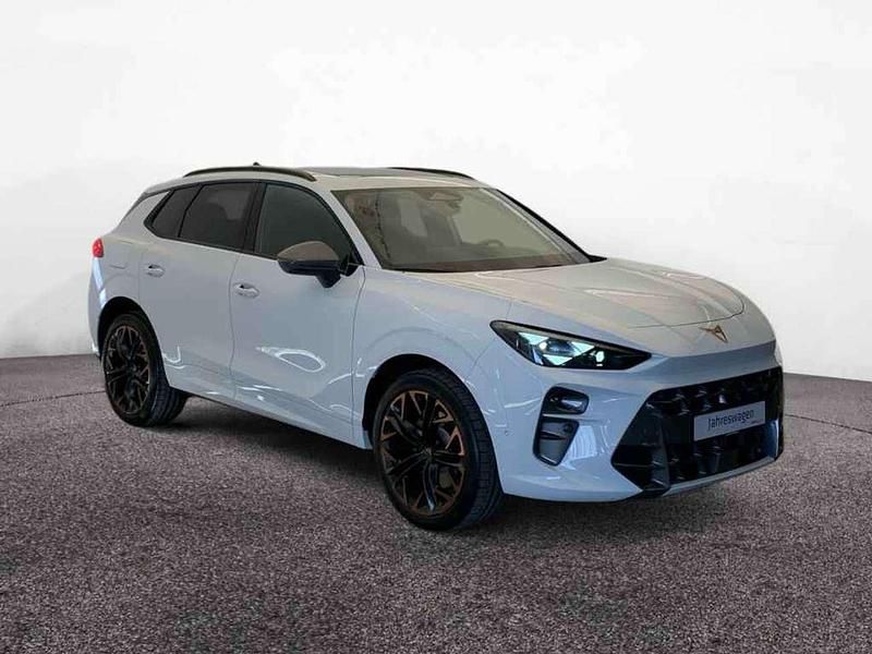 Neu Cupra Terramar VZ 265 PS (194 kW) 2026 Nevadaweiß metallic SUV