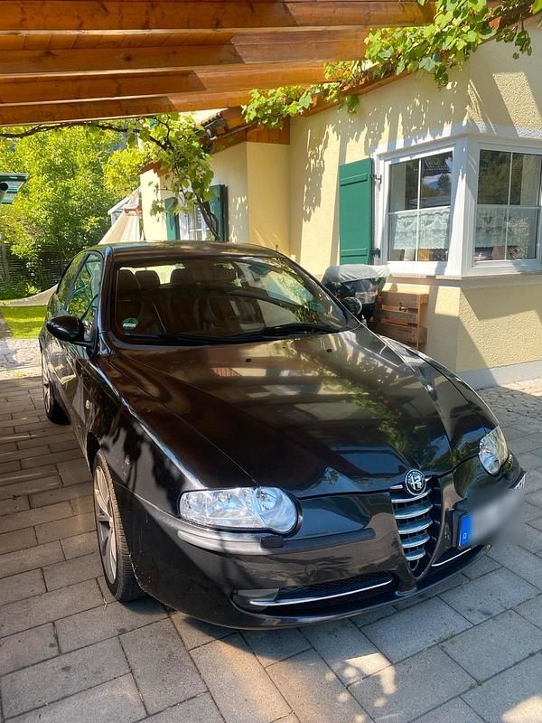 Schwarz Gebraucht 2003 Alfa Romeo 147 Kleinwagen | 1.249 € (Fairer Preis) - Bild 1/4