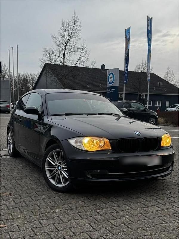 Schwarz Gebraucht 2007 BMW 118 M Sport Kleinwagen | 3.999 € (Etwas zu teuer) - Bild 1/4