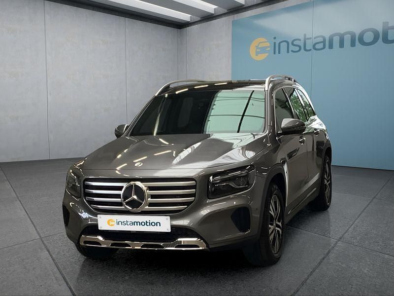 Grau Gebraucht 2025 Mercedes GLB220 SUV | 53.749 € (Teuer) - Bild 1/4