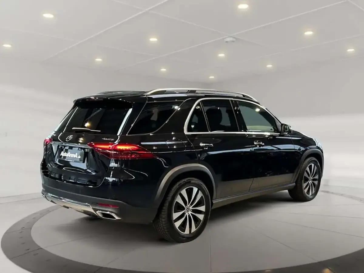 Gebraucht Mercedes GLE450 367 PS (269 kW) 2023 Schwarz SUV