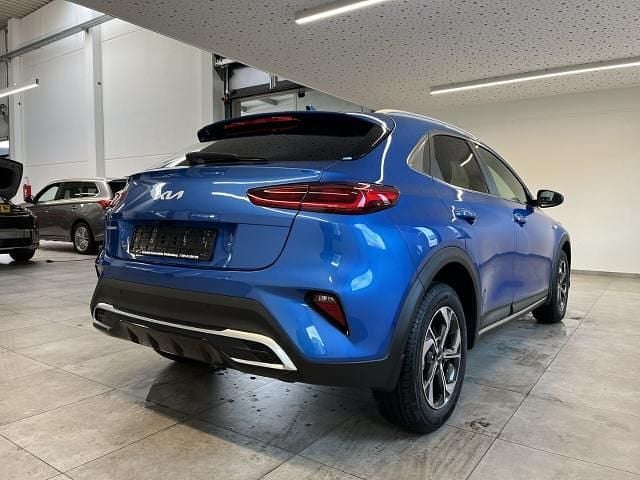 Neu Kia XCeed 116 PS (85 kW) 2025 Blueflame (blau) SUV