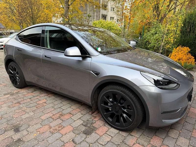Gebraucht Tesla Model Y 378 kW (514 PS) 2023 Grau SUV