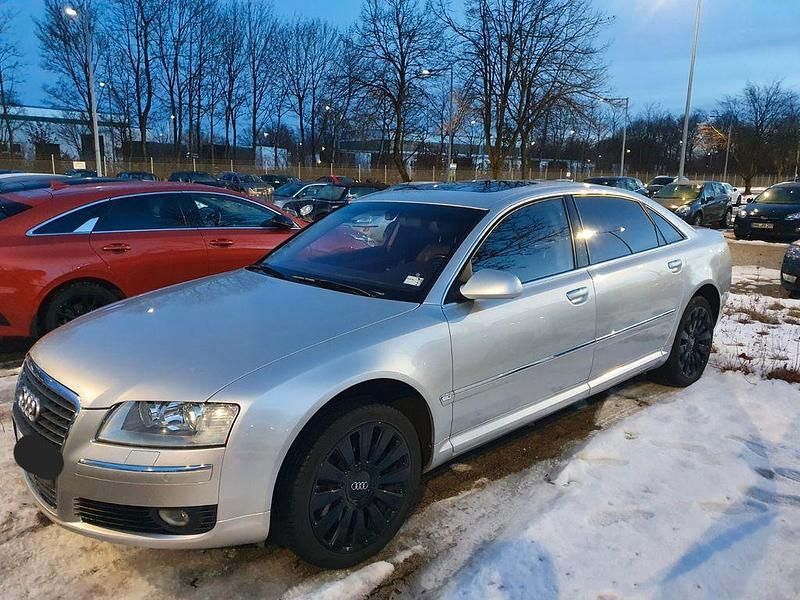 Silber Gebraucht 2006 Audi A8L Ambiente Limousine | 9.999 € (Guter Preis) - Bild 1/4
