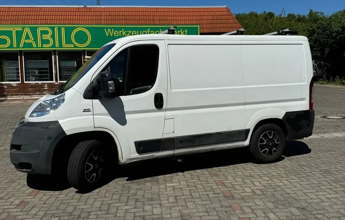 Używany Fiat Ducato 101 KM (74 kW) 2011 Biały Van