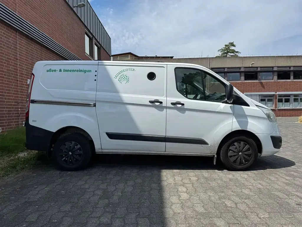 Gebraucht Ford Transit Custom Trend 125 PS (91 kW) 2014 Weiß Van / Kleinbus