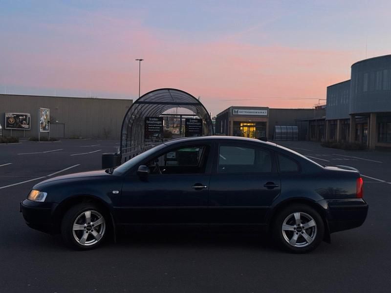 Gebraucht VW Passat 1998 Blau Coupé