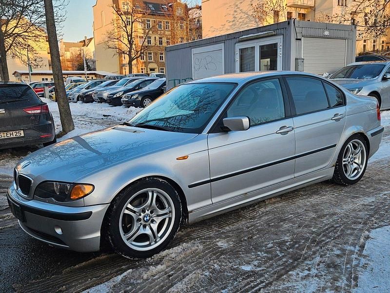 Gebraucht BMW 316 116 PS (85 kW) 2002 Silber Limousine