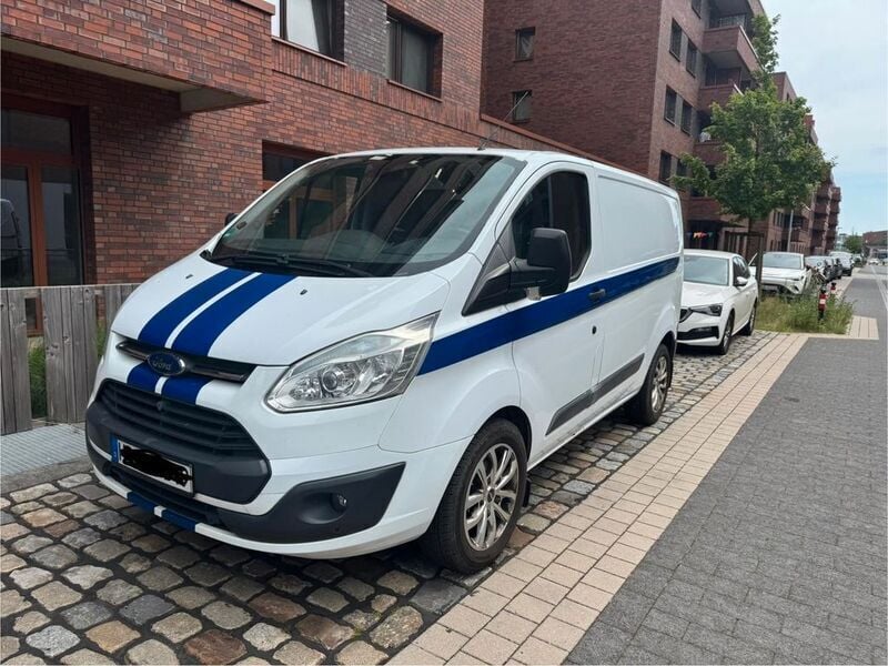 Weiß Gebraucht 2013 Ford Transit Custom Trend Van / Kleinbus | 5.900 € (Superpreis) - Bild 1/4