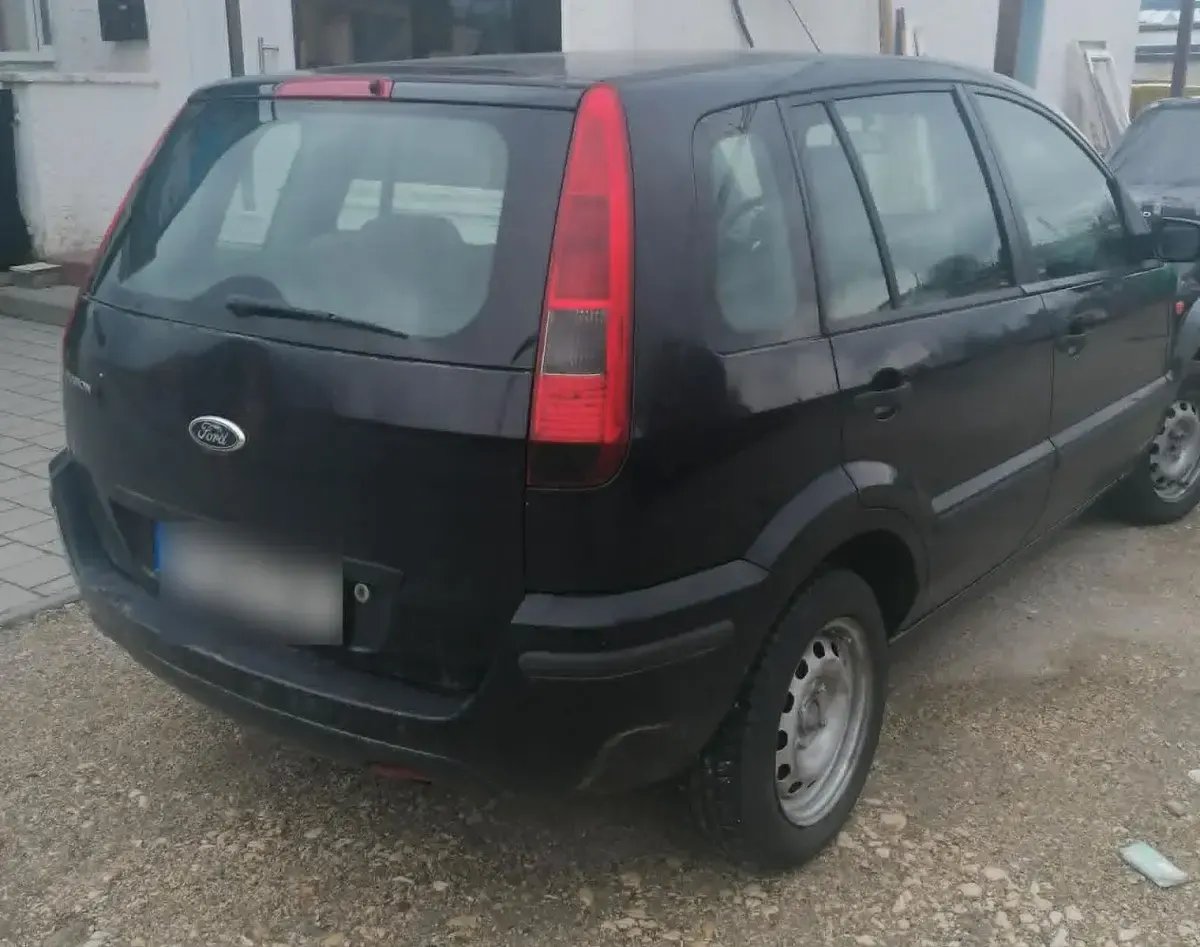 Gebraucht Ford Fusion 80 PS (58 kW) 2004 Blau Kleinwagen