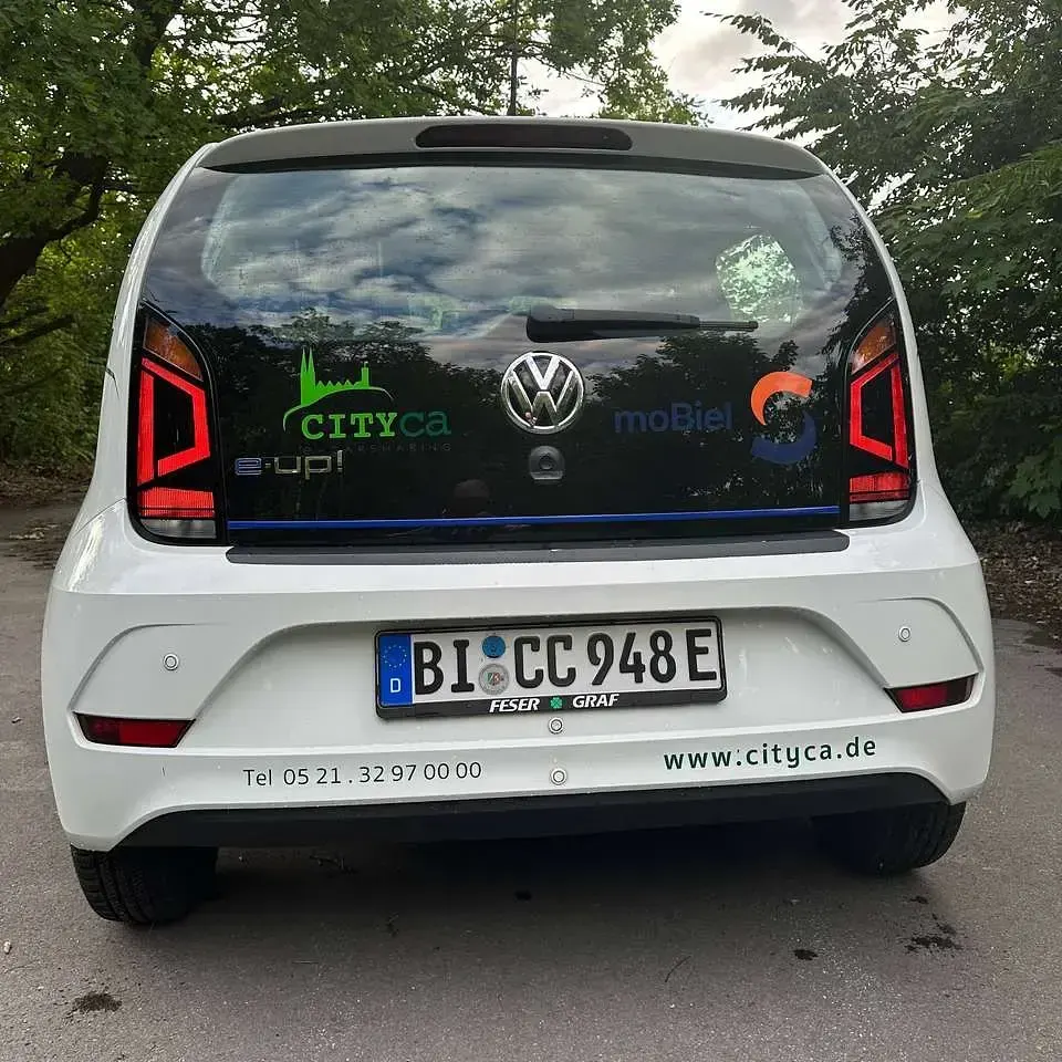 Gebraucht VW e-up! 60 kW (82 PS) 2019 Weiß Kleinwagen