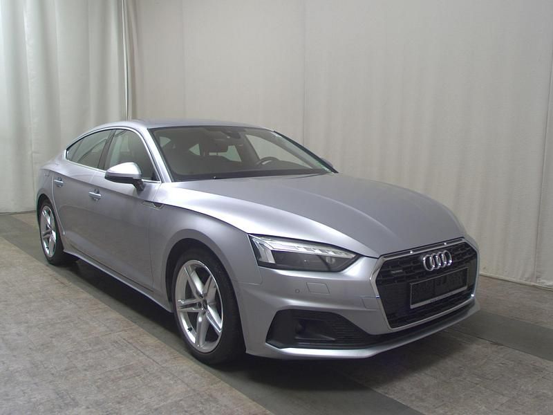 Gebraucht Audi A5 Sportback Ambiente 204 PS (150 kW) 2021 Silber Kleinwagen