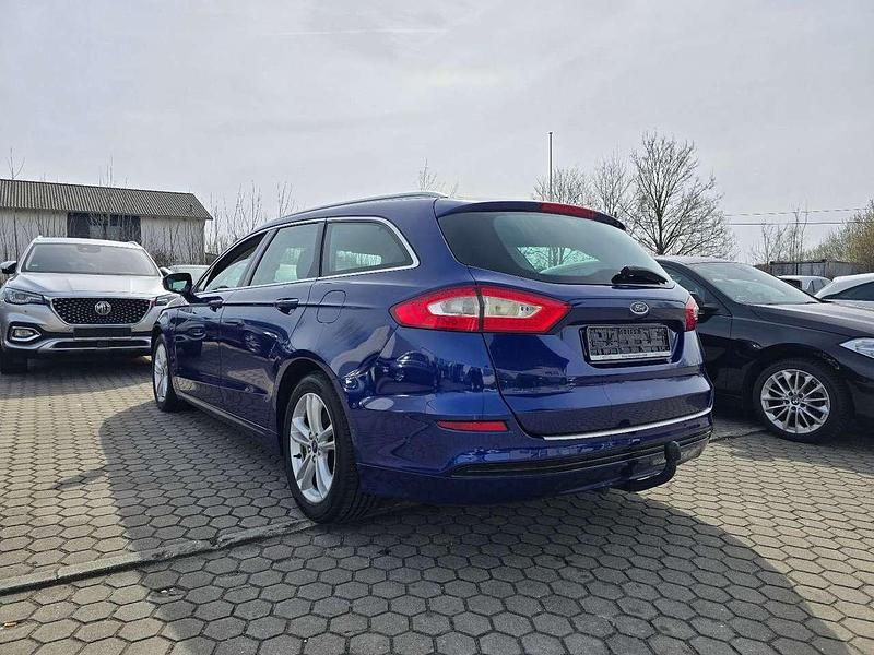 Gebraucht Ford Mondeo Titanium 150 PS (110 kW) 2016 Blau Kombi