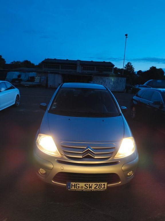 Silber Gebraucht 2006 Citroën C3 Exclusive Limousine | 2.000 € (Fairer Preis) - Bild 1/4