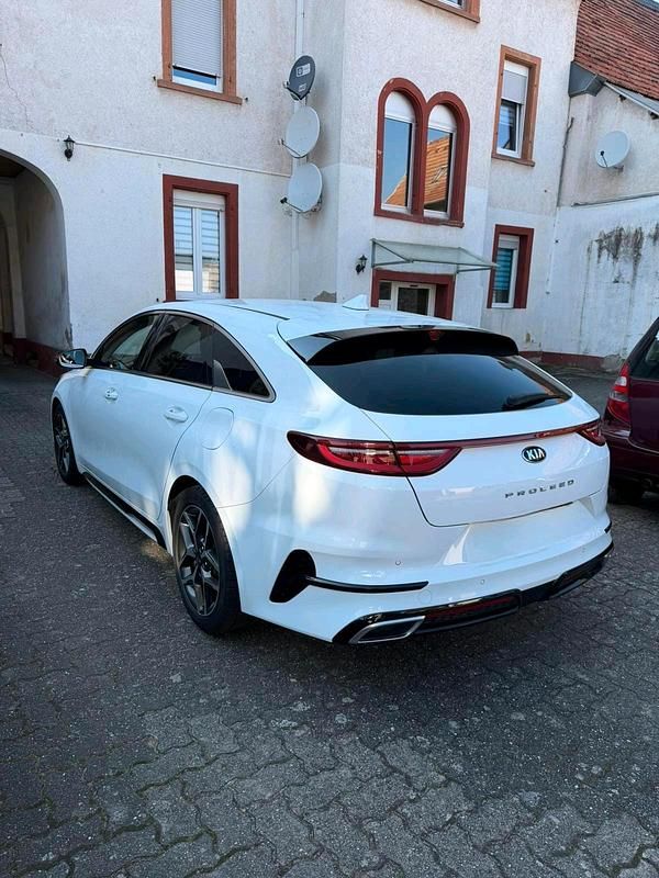 Gebraucht Kia ProCeed GT-Line 120 PS (88 kW) 2020 Weiß Kombi