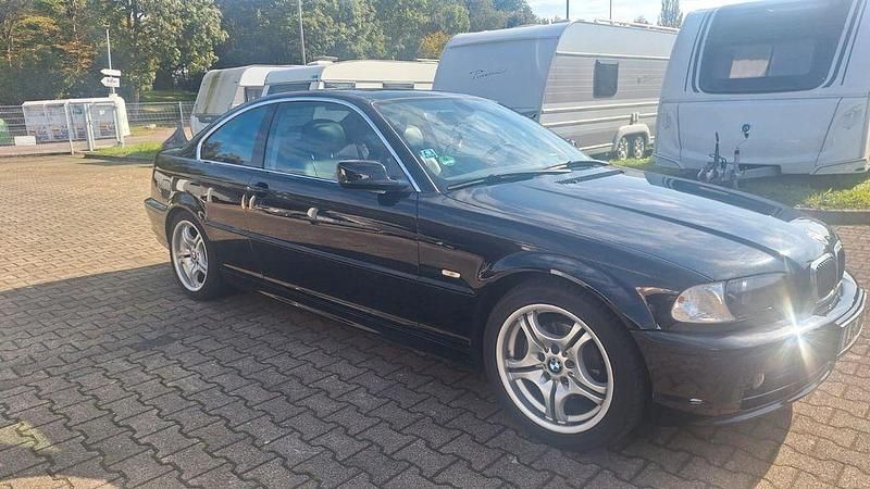 Gebraucht BMW 323 170 PS (125 kW) 2001 Schwarz Coupé