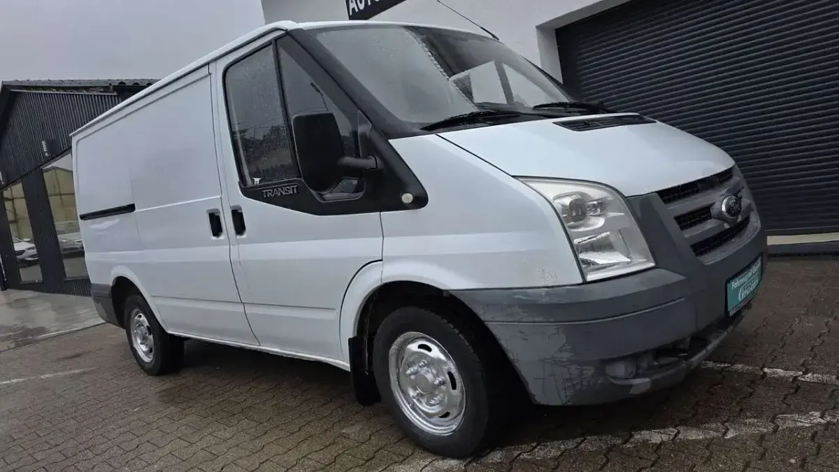 Gebraucht Ford Transit 86 PS (63 kW) 2009 Weiß Van / Kleinbus