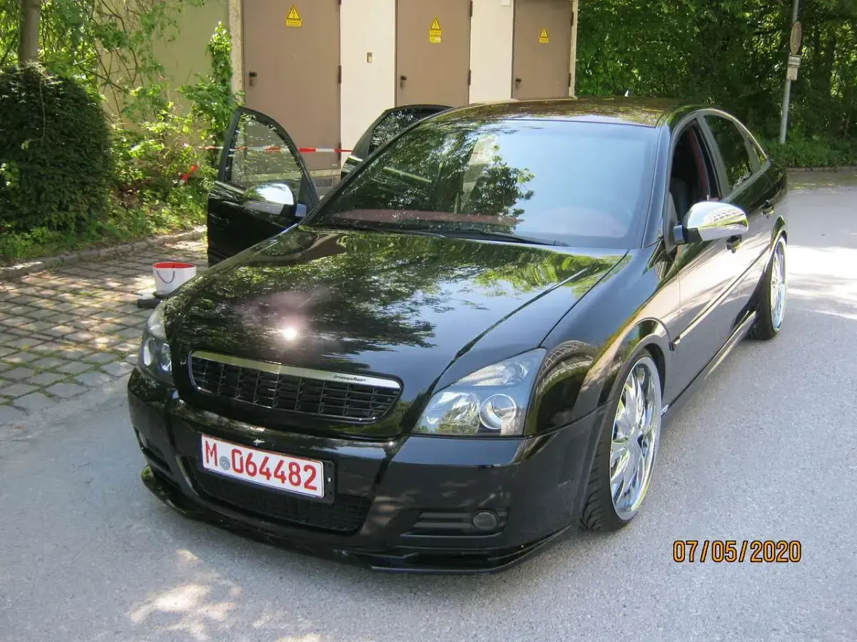 Gebraucht Opel Vectra GTS 147 PS (108 kW) 2002 Schwarz Limousine