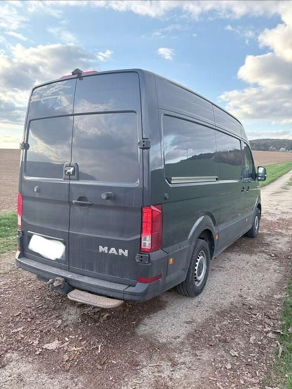 Gebraucht MAN TGE 177 PS (130 kW) 2018 Grau Van