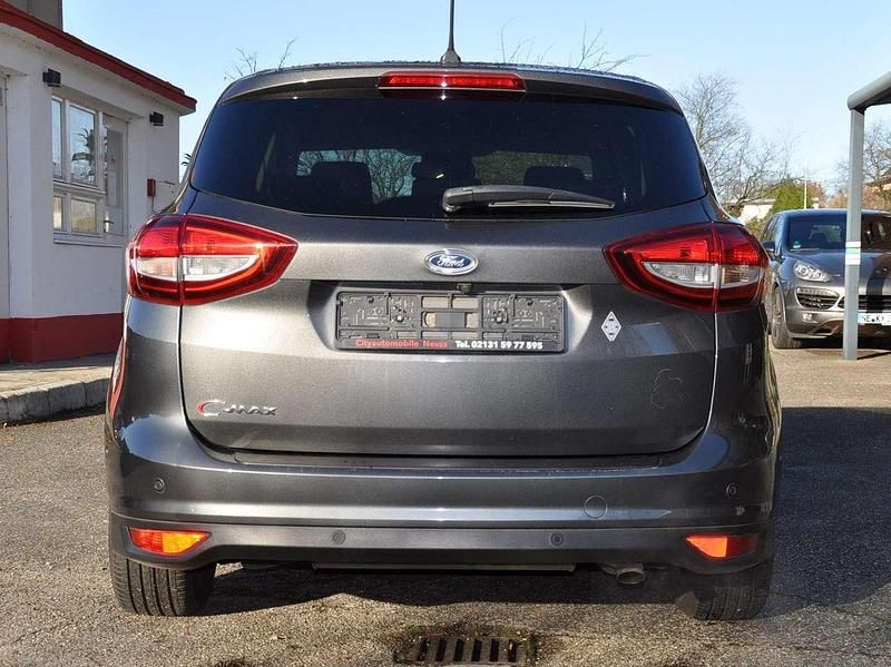 Gebraucht Ford C-MAX Titanium 150 PS (110 kW) 2019 Grau Van / Kleinbus