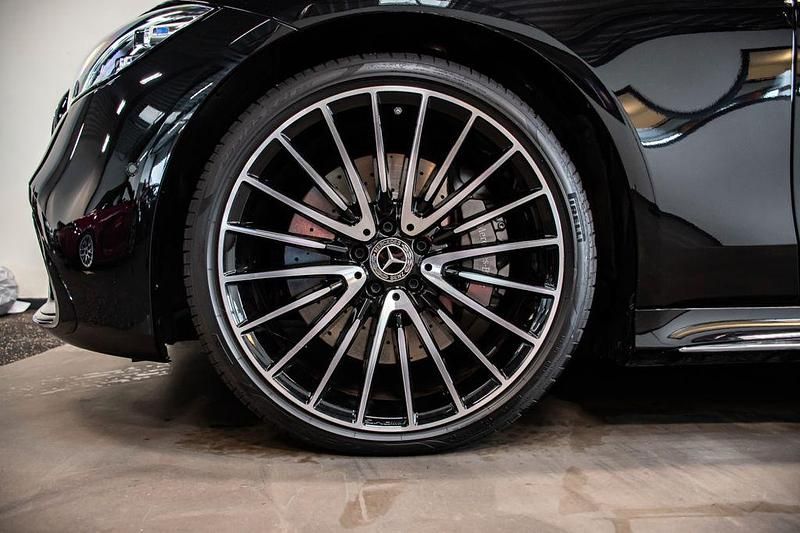 Gebraucht Mercedes S580 503 PS (369 kW) 2023 Schwarz Limousine