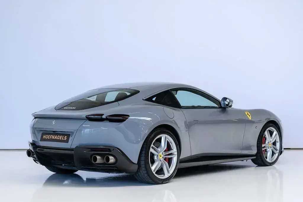 Second-hand Ferrari Roma 620 CP (456 kW) 2022 Gri Coupe