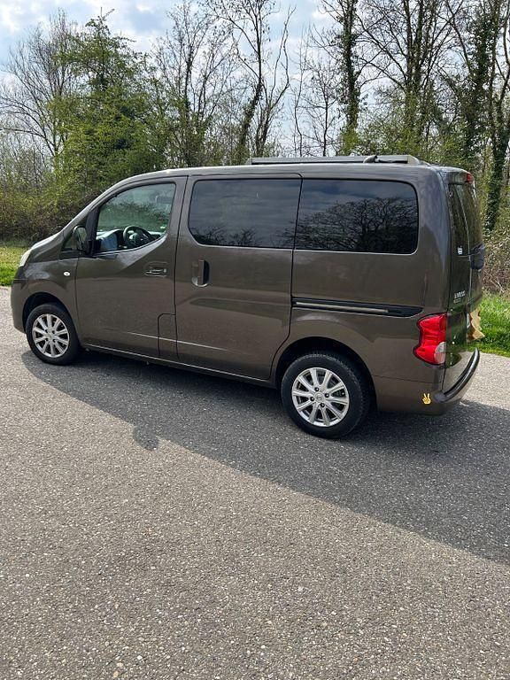 Gebraucht Nissan Evalia 110 PS (80 kW) 2016 Braun Van / Kleinbus