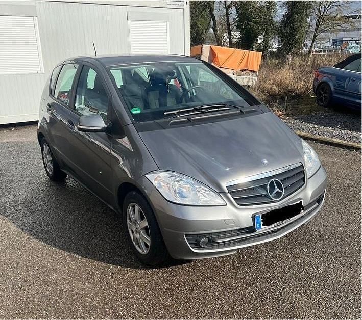 Gebraucht Mercedes A170 Classic 115 PS (84 kW) 2009 Grau Limousine