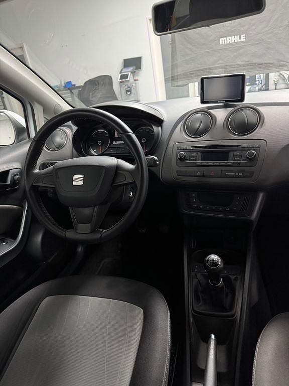 Gebraucht Seat Ibiza 75 PS (55 kW) 2013 Weiß Kleinwagen