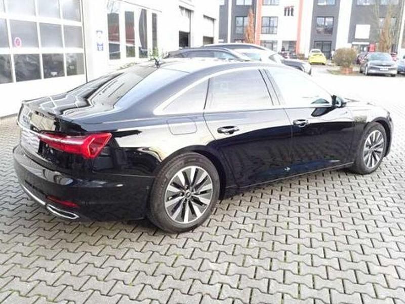 Gebraucht Audi A6 163 PS (119 kW) 2023 Schwarz Limousine