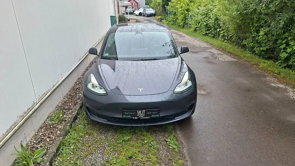 Gebraucht Tesla Model 3 RWD 239 kW (325 PS) 2023 Grau Limousine