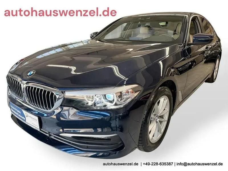 Blau Gebraucht 2020 BMW 520 Sport Line Limousine | 37.500 € (Fairer Preis) - Bild 1/4