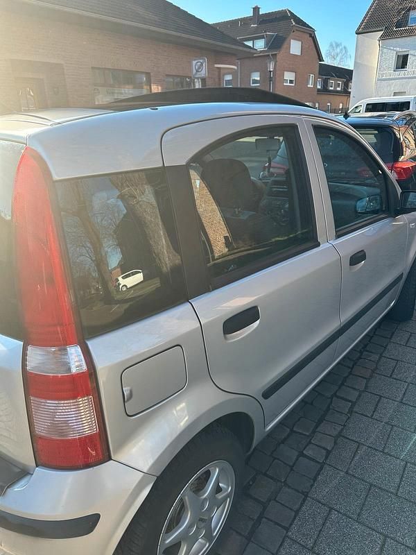Gebraucht Fiat Panda 44 PS (32 kW) 2009 Silber Kleinwagen