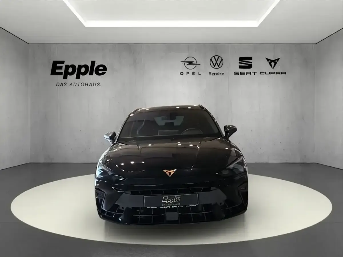 Gebraucht Cupra Leon VZ 333 PS (244 kW) 2025 Schwarz Kombi