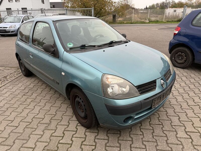 Gebraucht Renault Clio II Campus 58 PS (42 kW) 2006 Blau 0 Limousine