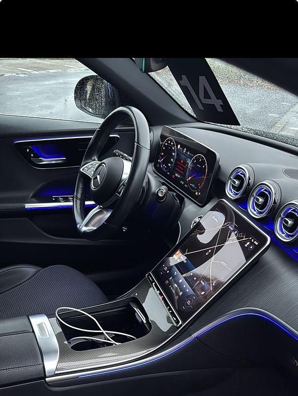 Gebraucht Mercedes C220 200 PS (147 kW) 2022 Schwarz Kombi