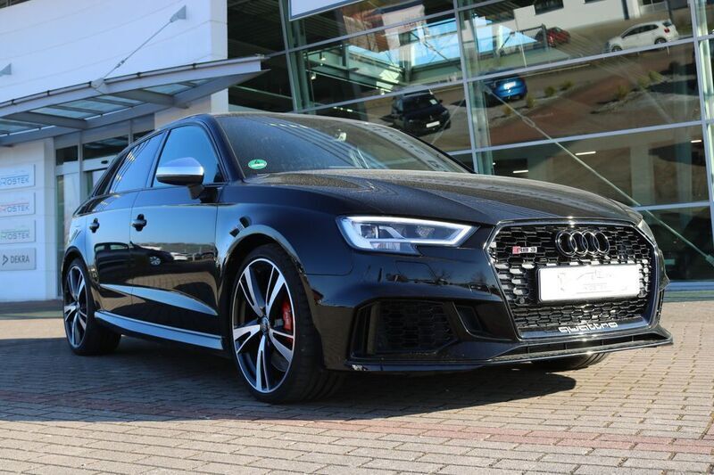 Schwarz Gebraucht 2019 Audi RS3 Sportback Sport Kleinwagen | 36.700 € (Fairer Preis) - Bild 1/4