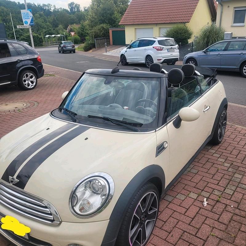 Andere farben Gebraucht 2010 Mini Cooper Cabriolet Cabrio | 6.800 € (Fairer Preis) - Bild 1/4