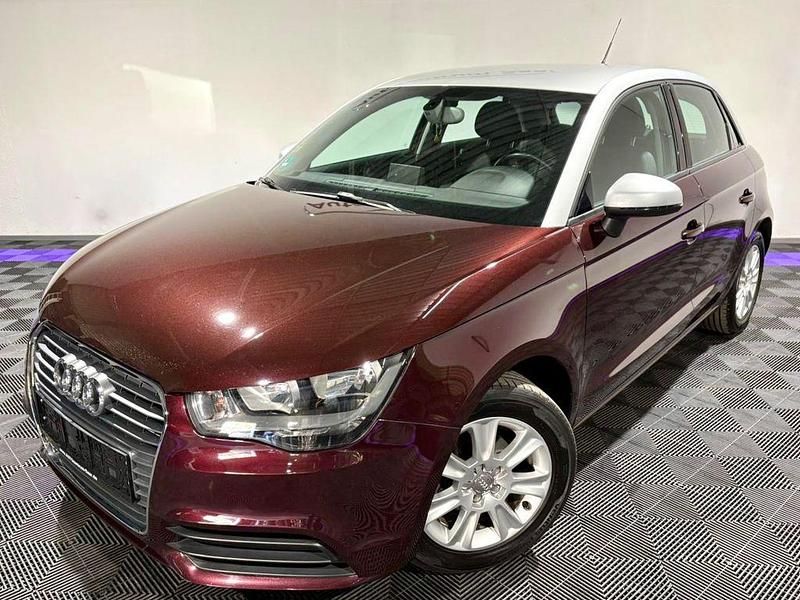 Gebraucht Audi A1 Sportback Attraction 86 PS (63 kW) 2013 Silber Kleinwagen