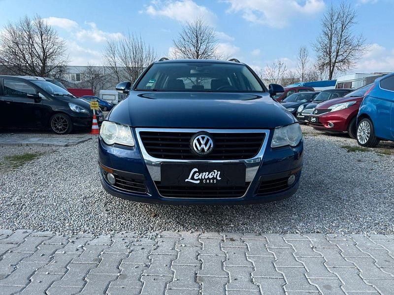 Gebraucht VW Passat 116 PS (85 kW) 2006 Blau Kombi