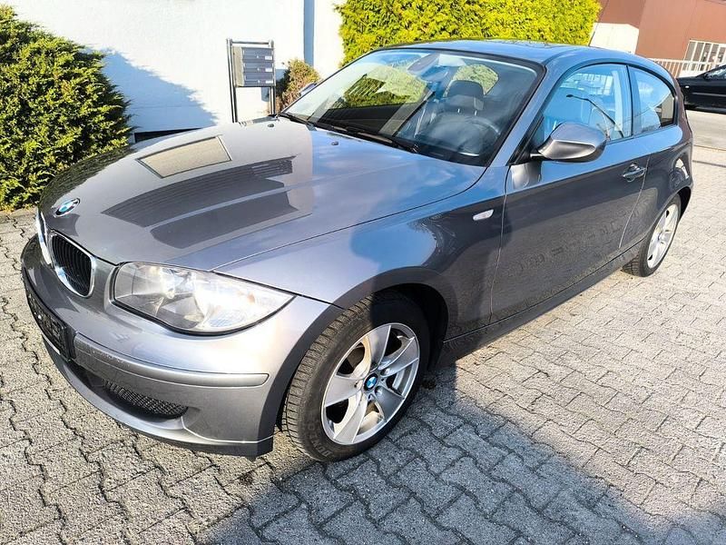 Gebraucht BMW 116 Efficient Dynamics 116 PS (85 kW) 2011 Grau Kleinwagen