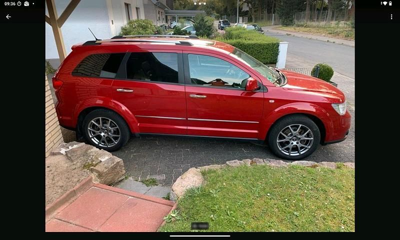 Gebraucht Fiat Freemont 174 PS (127 kW) 2012 Rot SUV