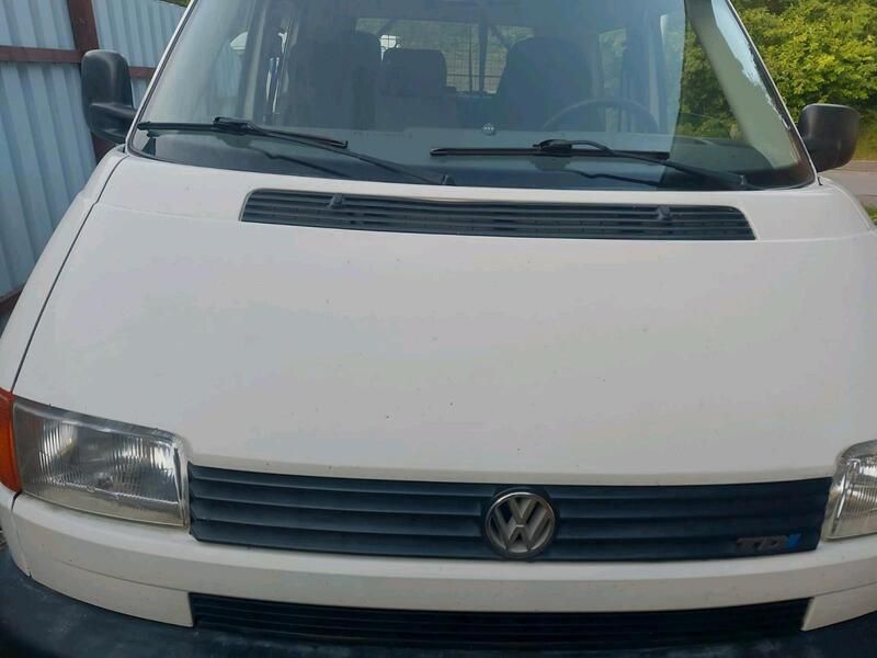 Weiß Gebraucht 2000 VW T4 Van | 6.200 € (Etwas zu teuer) - Bild 1/4